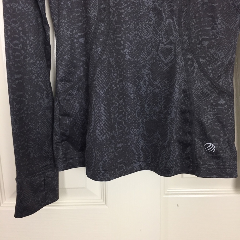 Mondetta Cutout Snake Print Athletic Running Top - Picture 3 of 7